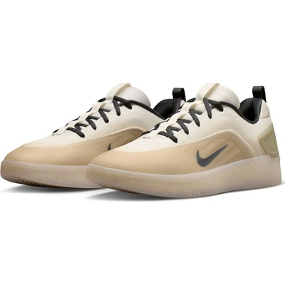 Nike SB Zoom Nyjah 4 desert khaki dk smoke grey