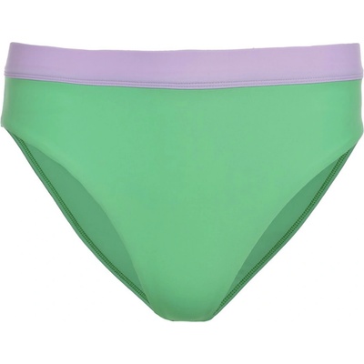 Goldbergh Sea spring green