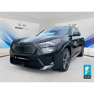 BMW iX2 xDrive30 230 kW