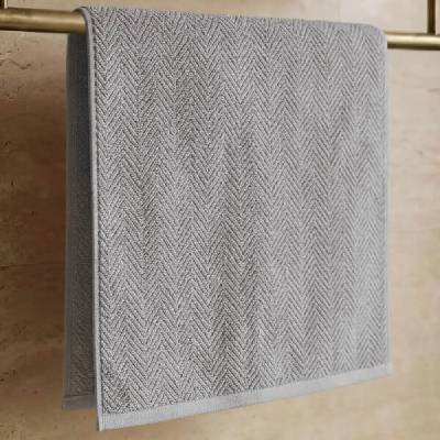 Knitva osuška rybí kost 70 x 140 šedá