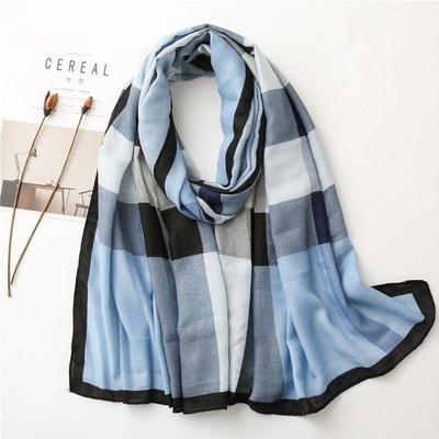 Šatka Brenda modrá KP12135