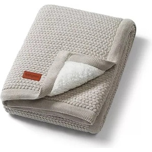 Babyono Бебешко одеяло с пухкава подплата BabyOno - 75 x 100 cm, сиво (5901435417607) - ozone
