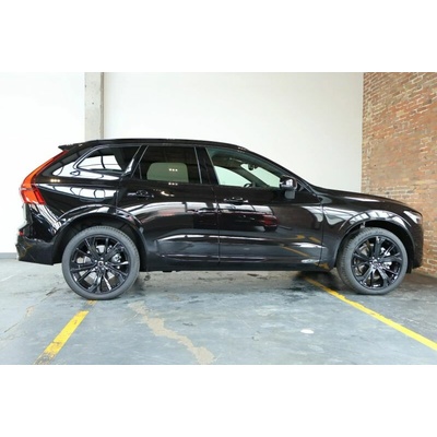 Volvo XC60 Plug-in Hybrid T8 Ultra Black Edition AWD 335 kW