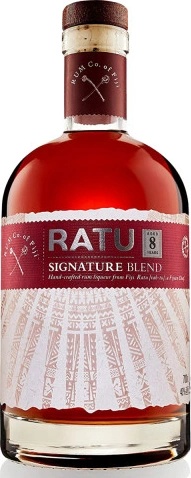 Ratu Signature Blend 8y 35% 0,7 l (holá láhev) od 1 089 Kč