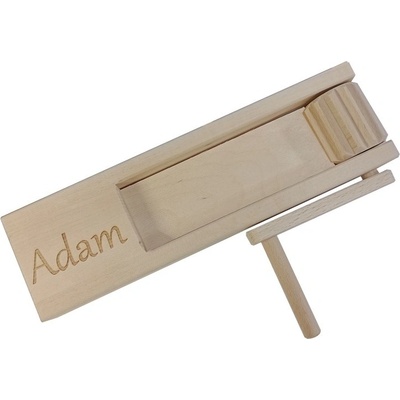 Řehtačka velká s vlastním nápisem Kučerňák – Zbozi.Blesk.cz