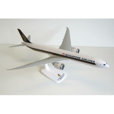 PPC Holland Boeing B777-9X Singapore Airlines "2000s Colors" Snap-Fit 1:200