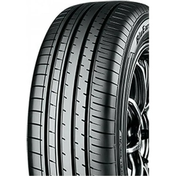 Image 1 of Yokohama BluEarth-XT AE61 225/65 R17 102H