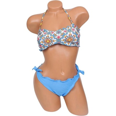 Дамски бански от две части в синьо с флорални мотиви