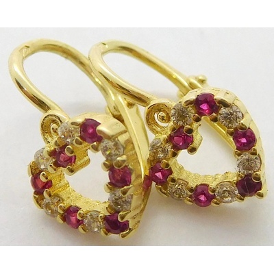 Klenoty Budín dětské srdíčkové zlaté náušnice se zirkony a rubíny HK2229