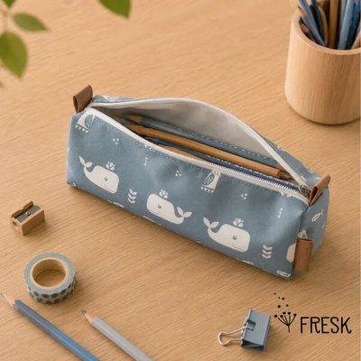 Fresk: Несесер тип Моливник Whale blue fog (FR-FB980-25)