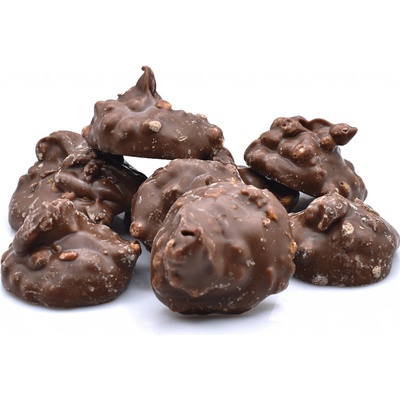 FromNature Kešu hrudky v mléčné čokoládě se slaným karamelem 500 g