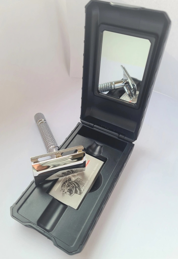 Tiger Razor basic