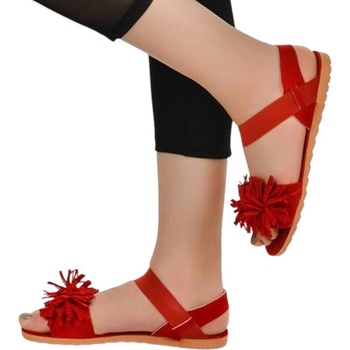 Червени сандали с ресни