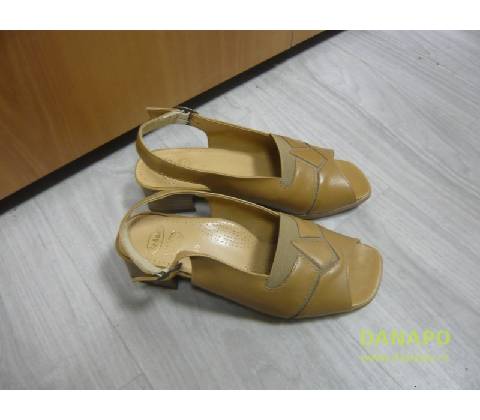 Scholl Doris
