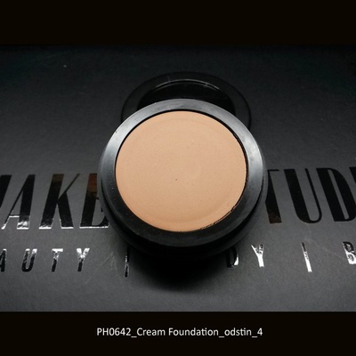 Clinique Beyond Perfecting Foundation + Concealer hydratační make-up a korektor v jednom 4Cream whip 30 ml
