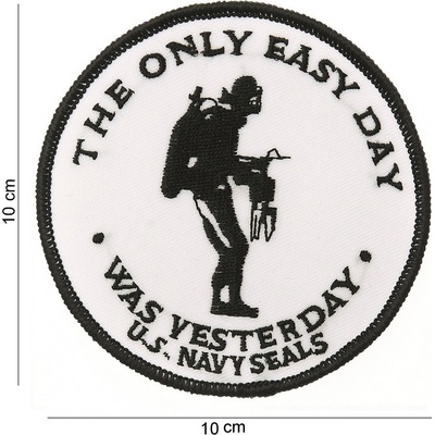 Nášivka textilná 101 Inc The only easy day - biela