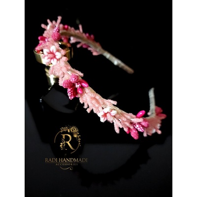 Radi handmade Диадема с розови и цикламени нюанси с цветя (811)