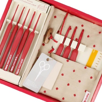 Tulip Etimo Red - sada háčků soft grip 1,8 - 5 mm