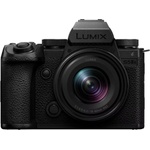 Panasonic DC-S5 II X + S 18-40mm f/4.5-6.3 (DC-S5M2XNE) Цифрови фотоапарати