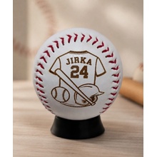 MEGUSTA Baseballový míček s vlastním jménem a číslem motiv č.2