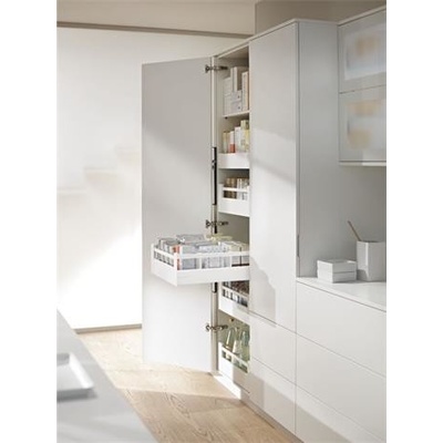 Blum Space Tower Antaro bílá 4xC + 1xM hloubka 500mm šířka 450mm