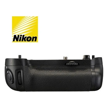 Nikon MB-D16 battery grip pre Nikon