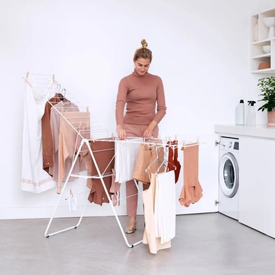 Brabantia 25 м бял сушилник за дрехи Brabantia от серия Hangon (1004167)