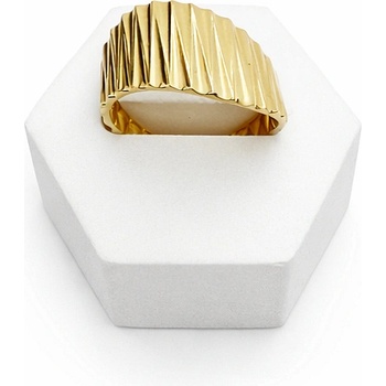 Златен пръстен