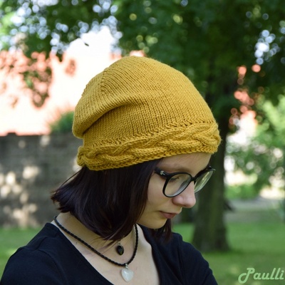 Hořčicová dámská čepice