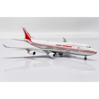 JC Wings B747-437 Air India 1990s Colors. Named Khajuraho 1:400