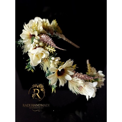 Radi handmade Диадема с изкуствени бледо жълти маргаритки (568)