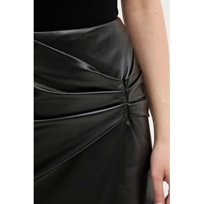 Simona Corsellini Пола Simona Corsellini (A25CPGO01801)