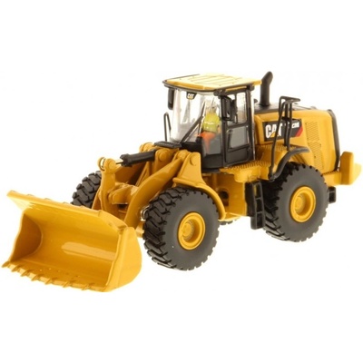 Diecast Masters Kolový nakladač CAT 972M / IM 85949