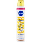 Nivea Fresh & Mild сух шампоан за светли тонове на коса 200 мл