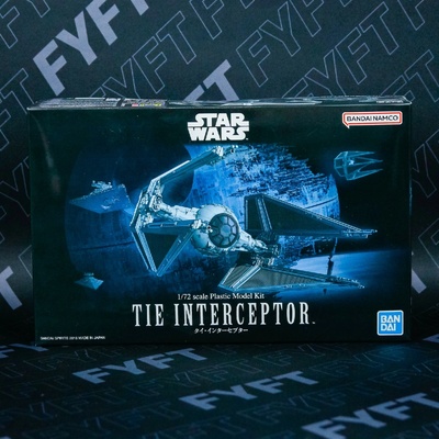 Star Wars: TIE Interceptor Bandai Model kit stavebnice 1:72