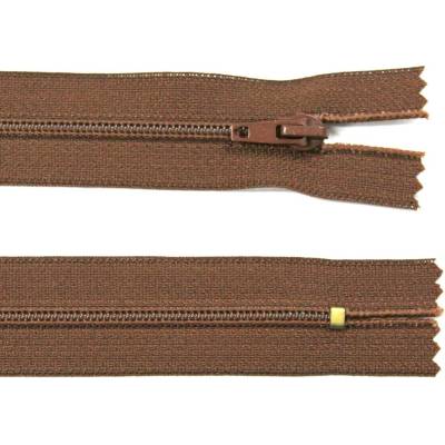 Spirálový zip no.3 nerozepínací 30cm - více barev color: 701 hnědá
