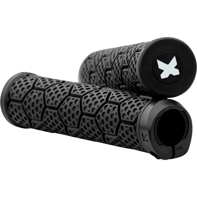 Sixpack Racing Грипове за кормило Sixpack racing D-Trix CF Bike grips - Black / Dark Carbon - размер Ø 33 mm (860-3349-0111)