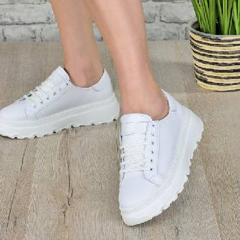 Image 1 of Tinti Shoes Дамски кецове Tedi white