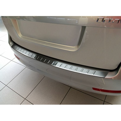 Angeleyes Nerezová ochranná lišta nárazníka Škoda Octavia 2 kombi