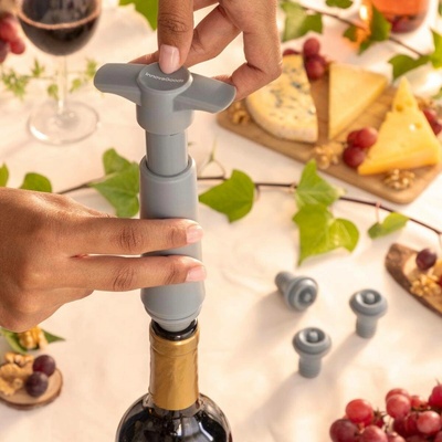 InnovaGoods Vakuová pumpa na víno se zátkami Winuum