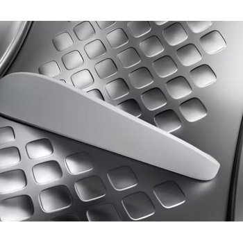 Image 1 of Electrolux EW7D495UCE