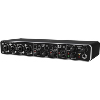 Behringer U-Phoria UMC404HD