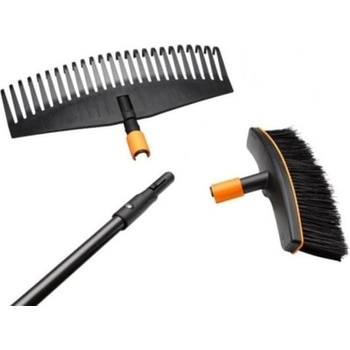 Fiskars Sada hrábě na listí   koště na terasy   násada L 1016608