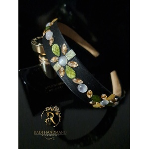 Radi handmade Широка диадема със зелени и жълти перли (984)