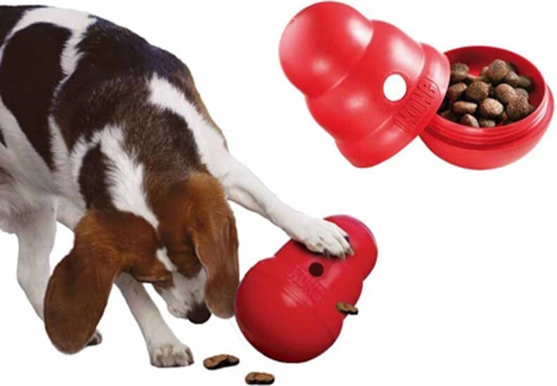 Kong wobbler snackball best sale