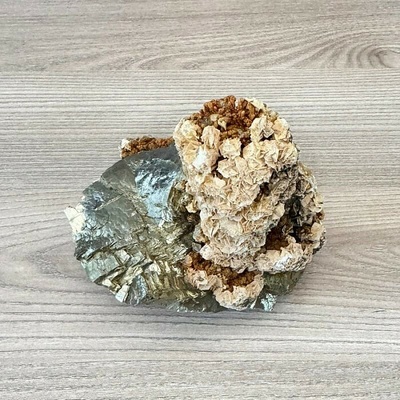 Nefertitis Pyrit, železitý křemen drůza Kosovo 19 NF64354 - cca 10,5 x 10 cm, 1043 g