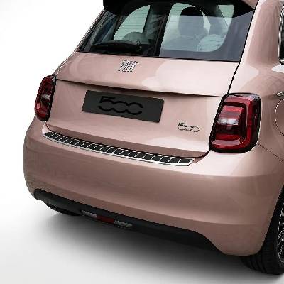 Omtec Nerezový - karbon kryt hornej hrany zadného nárazníka Fiat 500E 2020-26