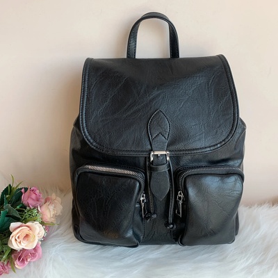 Кожена Дамска раница Черна Модел 8991