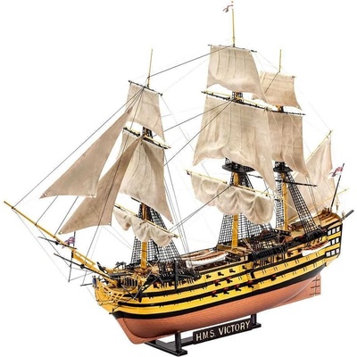 Revell Gift Set ship 05767 Battle of Trafalgar 1:225
