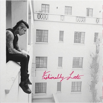 Falling in Reverse - Fashionably Late (Anniversary Edition) (Pink/White Coloured) (LP) (0045778725496)